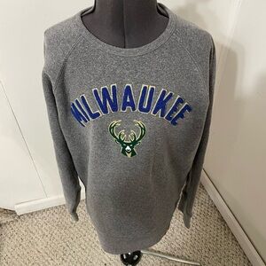 Milwaukee Bucks Crew Neck Sweatshirt
